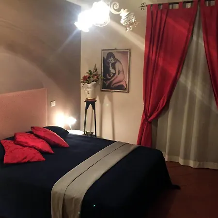Vaccoli Villa *